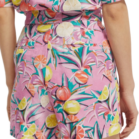 Camp shirt & High rise casual printed shorts set - Picture 12 of 16